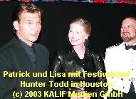 Patrick und Lisa mit Festivalchef 
Hunter Todd in Houston.
(c) 2003 KALIF Medien GmbH